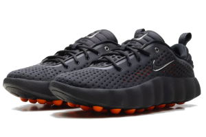 Nike Mind 002