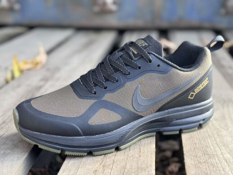 Nike Air Relentless 26 Gore-tex