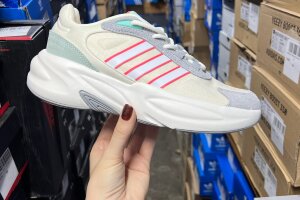 Adidas Ozelle