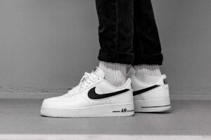 Nike Air Force 1 07
